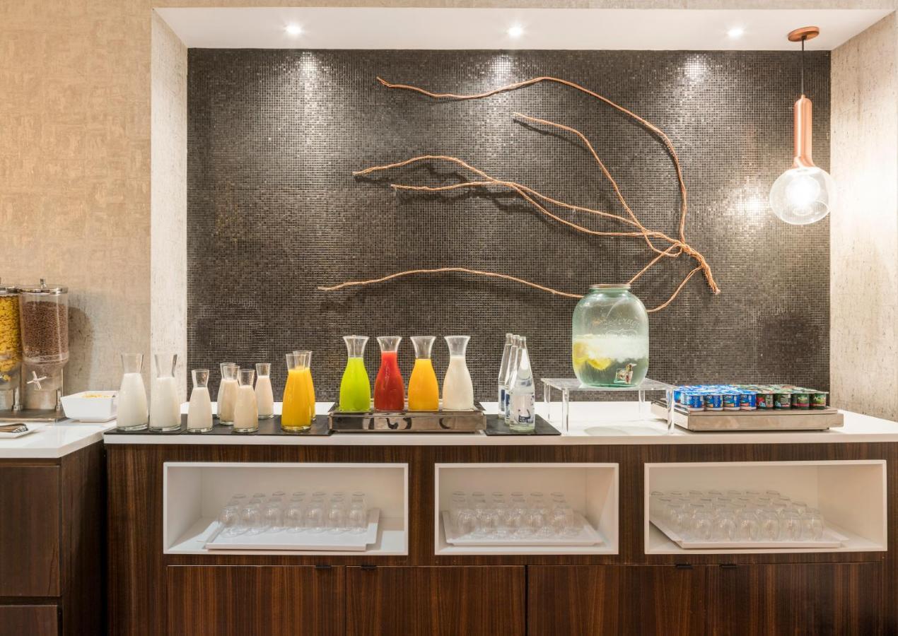 Ilunion Pio XII Hotell Madrid Eksteriør bilde