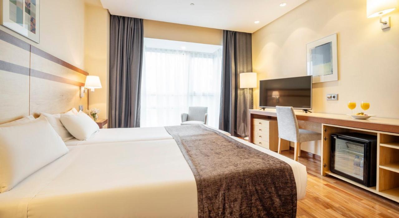 Ilunion Pio XII Hotell Madrid Eksteriør bilde