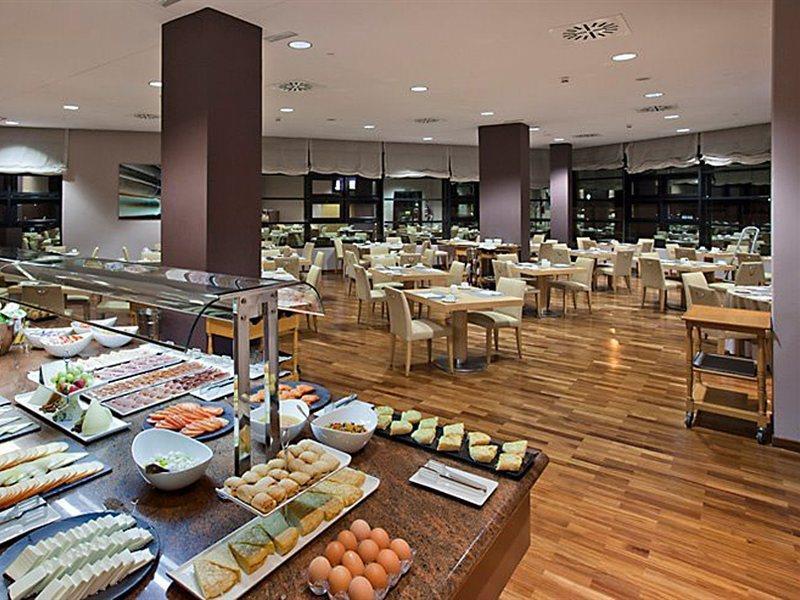 Ilunion Pio XII Hotell Madrid Eksteriør bilde