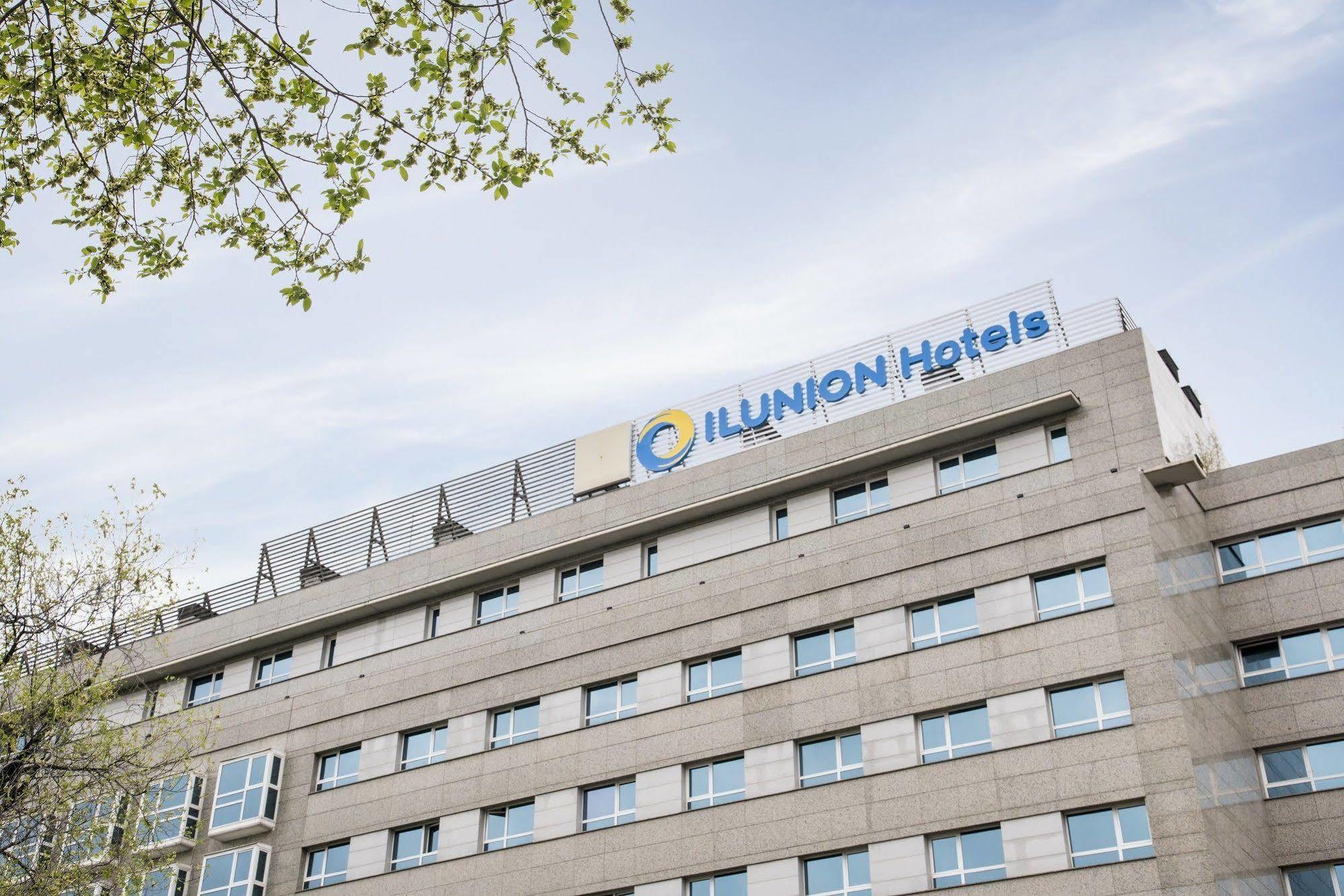 Ilunion Pio XII Hotell Madrid Eksteriør bilde