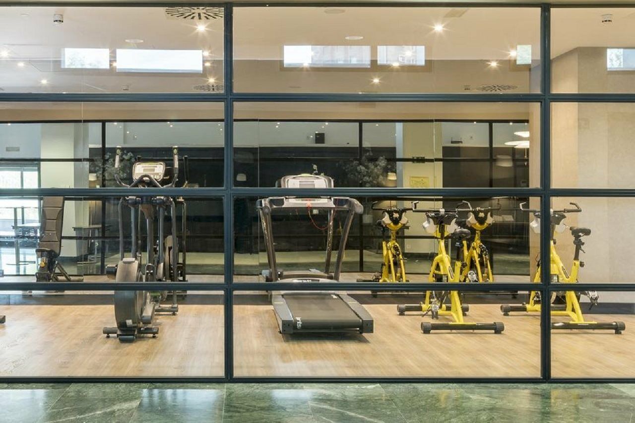 Ilunion Pio XII Hotell Madrid Eksteriør bilde